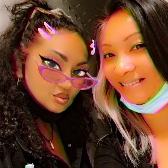 Meet your Posher, Ajacqueline - Picture 2 of 5